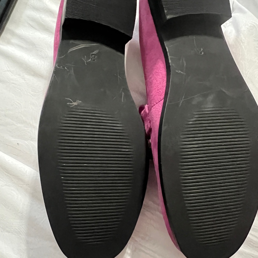 Women’s Pink Suede Slip-On Loafers with Gold Accent - Picture 12 of 13